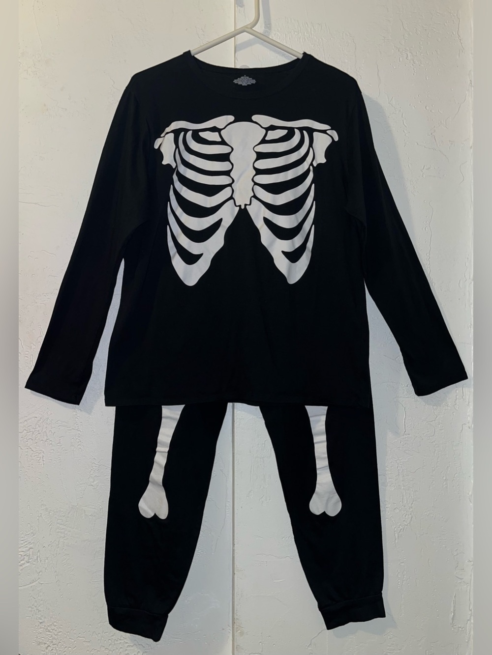 Halloween Skeleton Pajama Set Men’s Medium Black & White